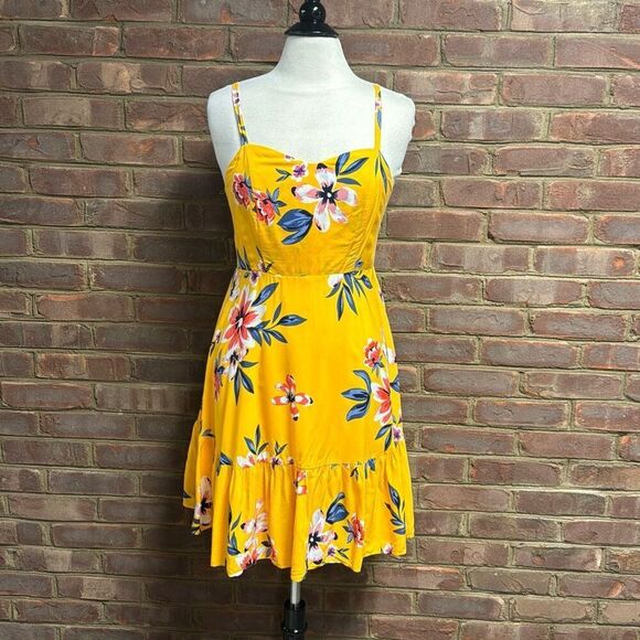 Old Navy Women’s Yellow Floral Spaghetti Strap Dress Size Small NEW - Picture 2 of 6